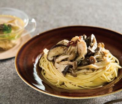 きのこのだしマリネの和風スパゲッティ
